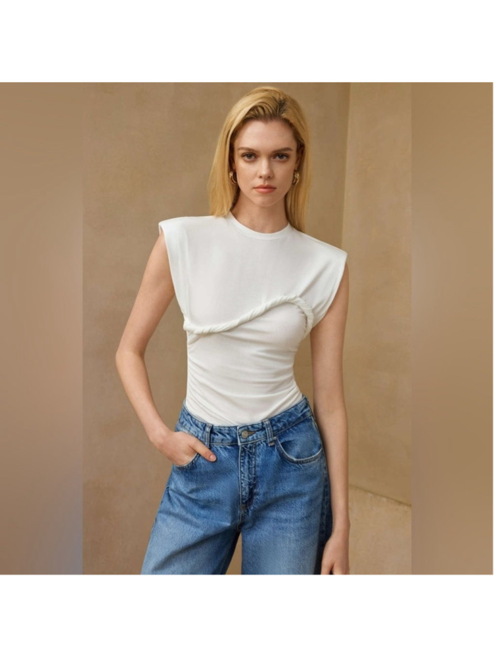 Micas Solid Twist Round Neck T-Shirt XL LP-14